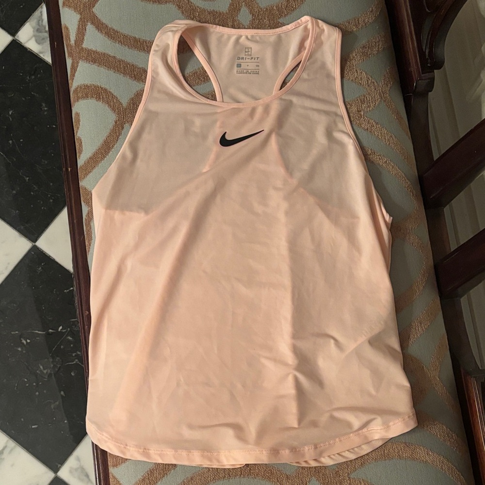 Nike Women's Peach Tank Top size small